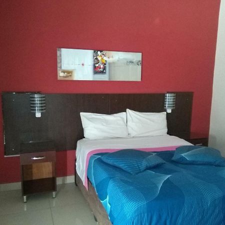 Le Victoria Hotel Tete Kültér fotó